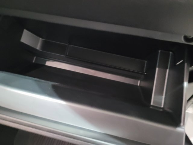 Used 2022 Ford Explorer XLT image 61