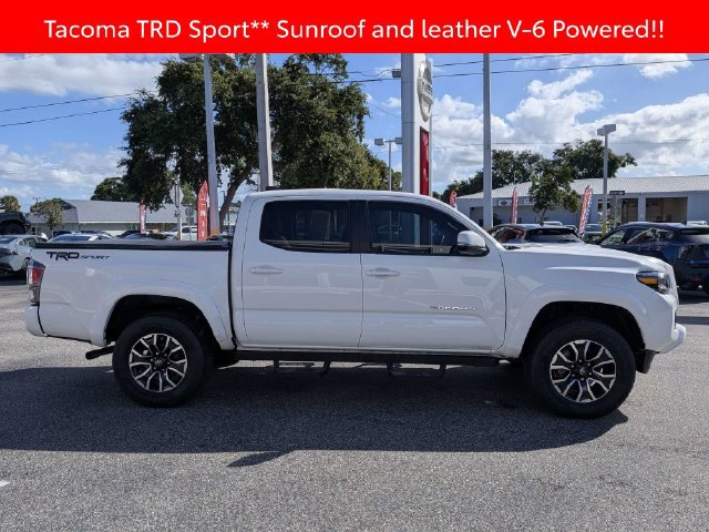 Used 2022 Toyota Tacoma TRD Sport w/ TRD Premium Sport Package RWD image 3