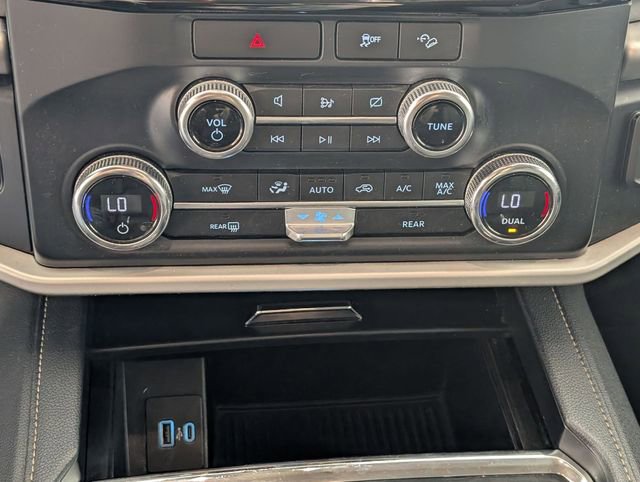 Used 2022 Ford Expedition XLT image 23