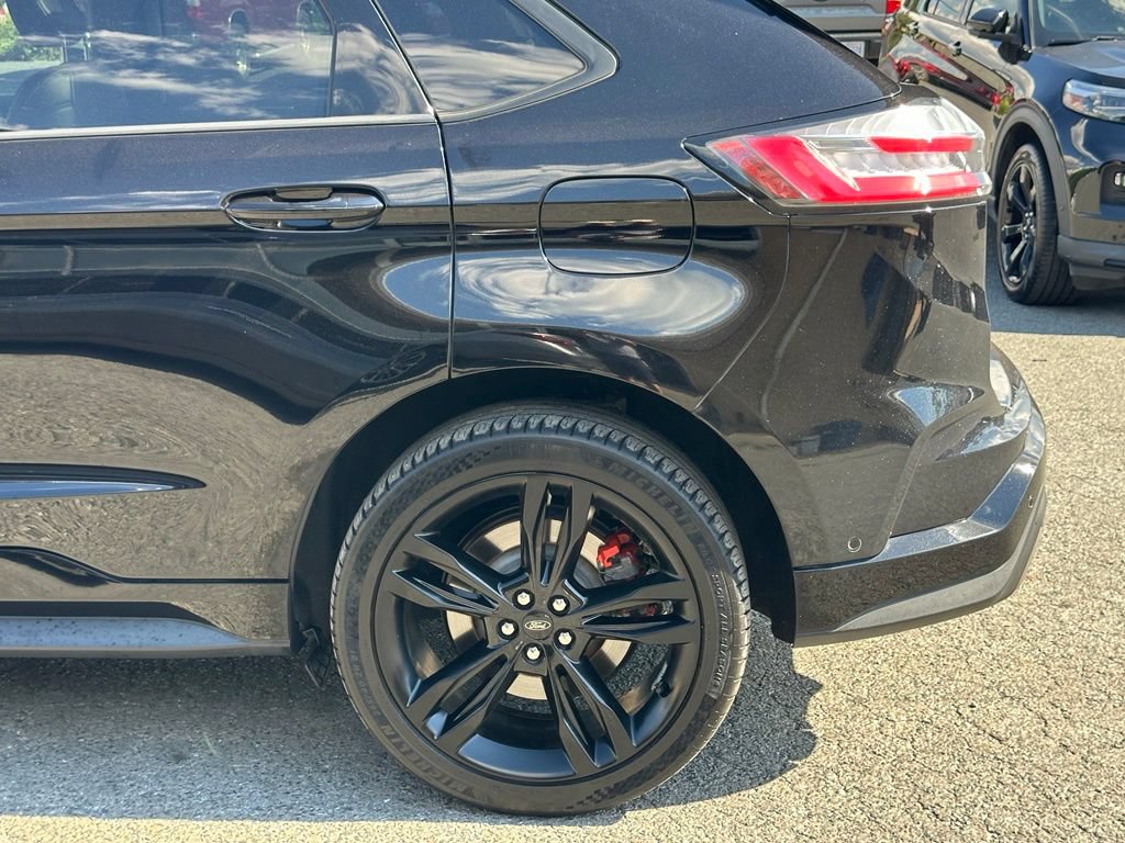 Used 2019 Ford Edge ST w/ Equipment Group 401A AWD/4WD image 42