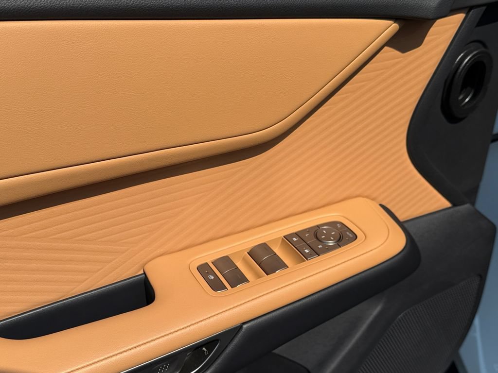 New 2026 Lexus ES 500e AWD/4WD image 12
