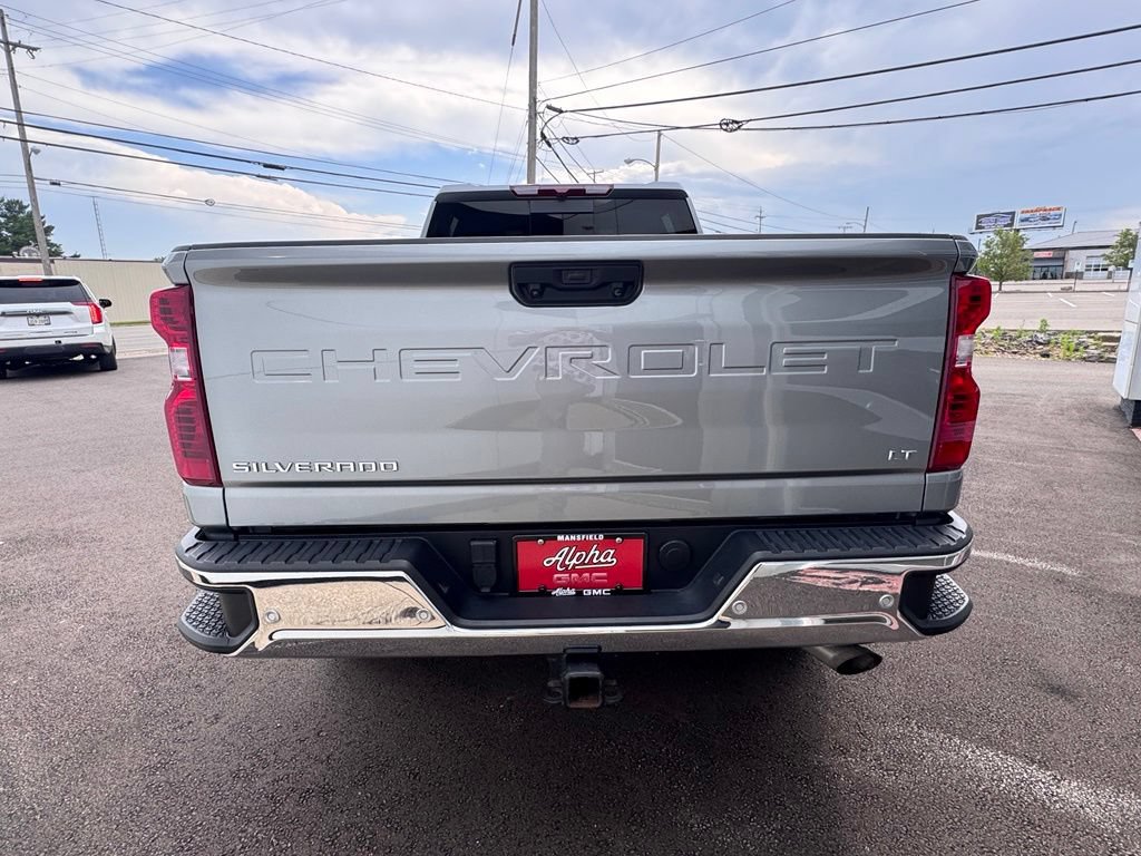 Used 2024 Chevrolet Silverado 3500 LT w/ Safety Package AWD/4WD image 6