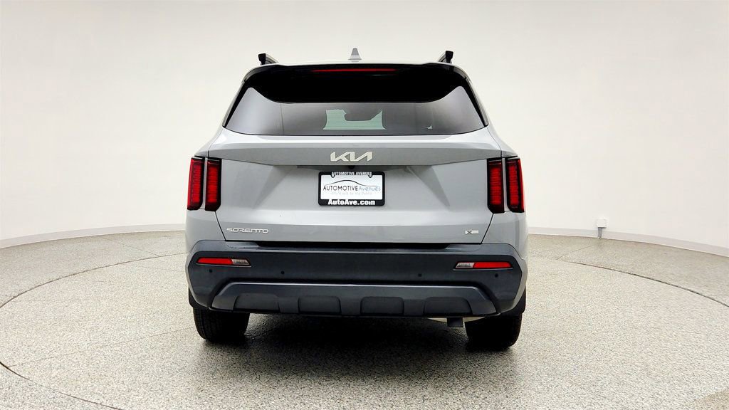Used 2023 Kia Sorento X-Line EX AWD/4WD image 6