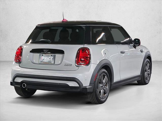 Used 2023 MINI Cooper 2-Door Hardtop image 5