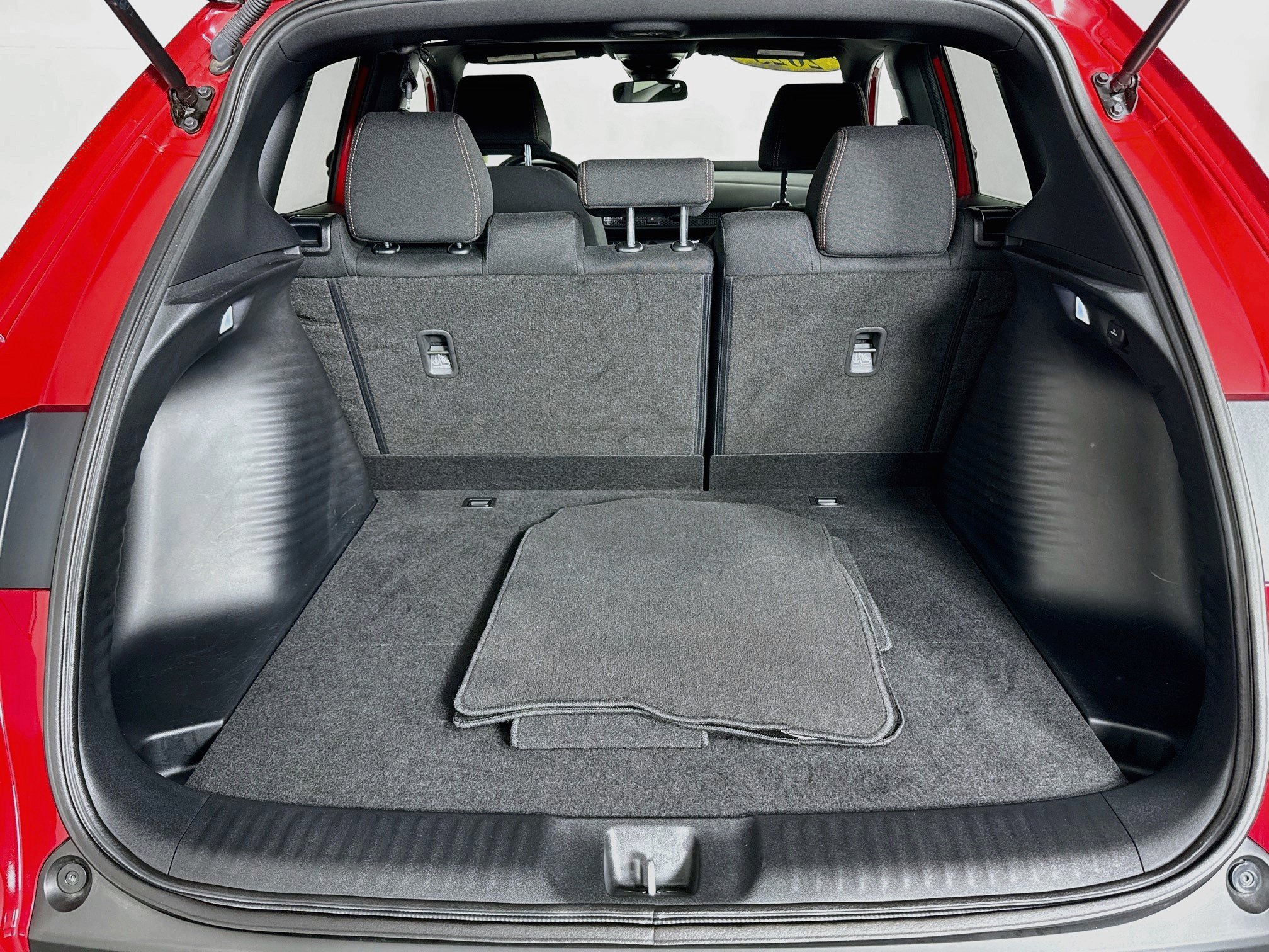 Used 2025 Honda HR-V Sport image 25
