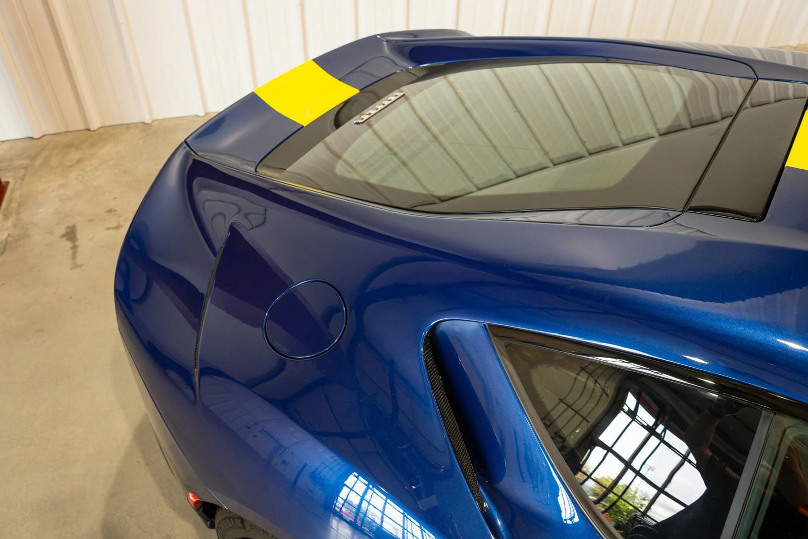 Used 2019 Ferrari 812 Superfast RWD image 27
