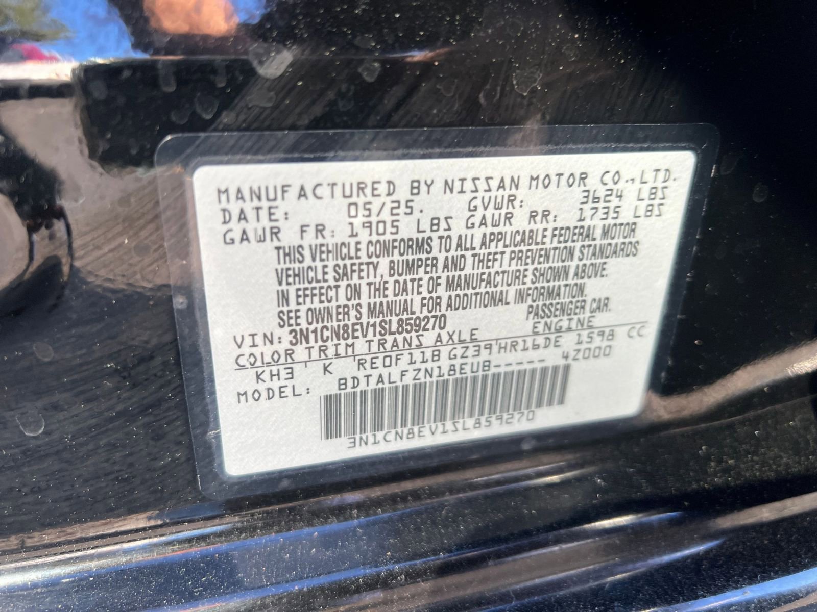 Used 2025 Nissan Versa SV image 27