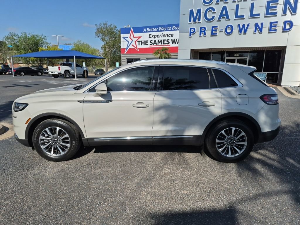 Certified 2023 Lincoln Nautilus FWD w/ Premium Package image 2