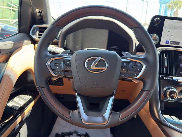 New 2026 Lexus LX 700h Luxury image 16