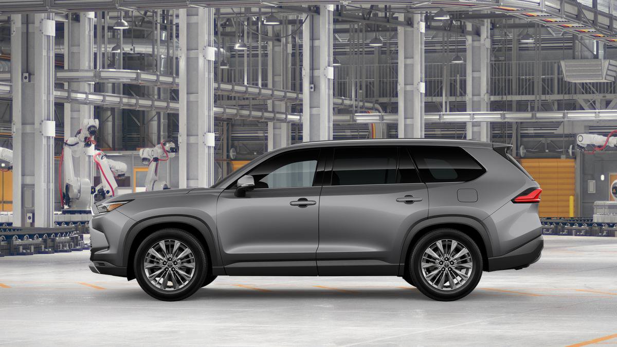 New 2026 Toyota Grand Highlander Platinum image 4