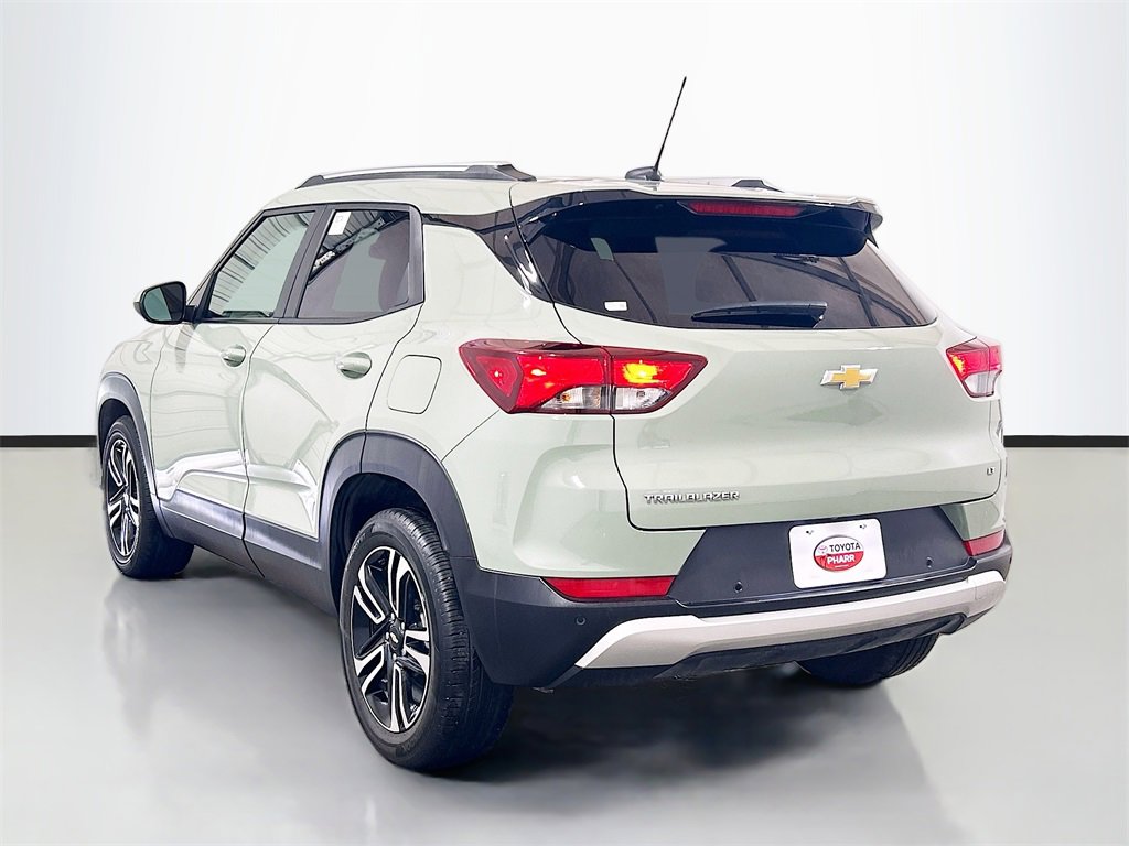 Used 2025 Chevrolet TrailBlazer LT w/ Convenience Package image 6