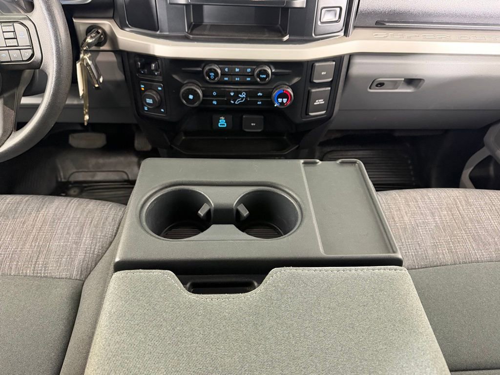 Used 2024 Ford F350 XLT w/ FX4 Off-Road Package image 16