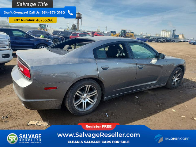 Used 2012 Dodge Charger SXT RWD image 4