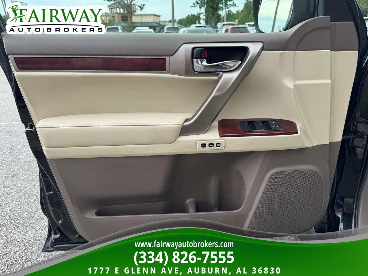 Used 2013 Lexus GX 460 Premium AWD/4WD image 34