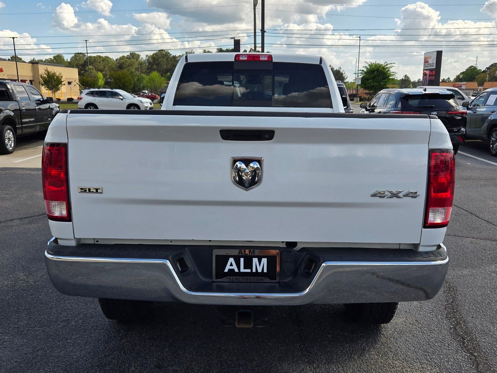 Used 2018 RAM 2500 SLT w/ Protection Group image 10
