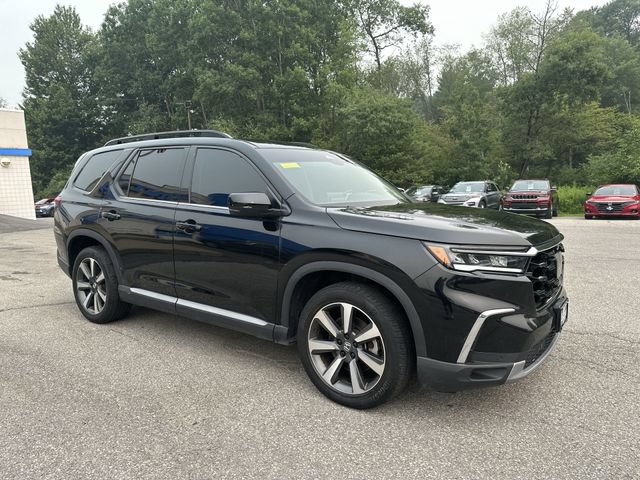 Used 2023 Honda Pilot Elite image 11
