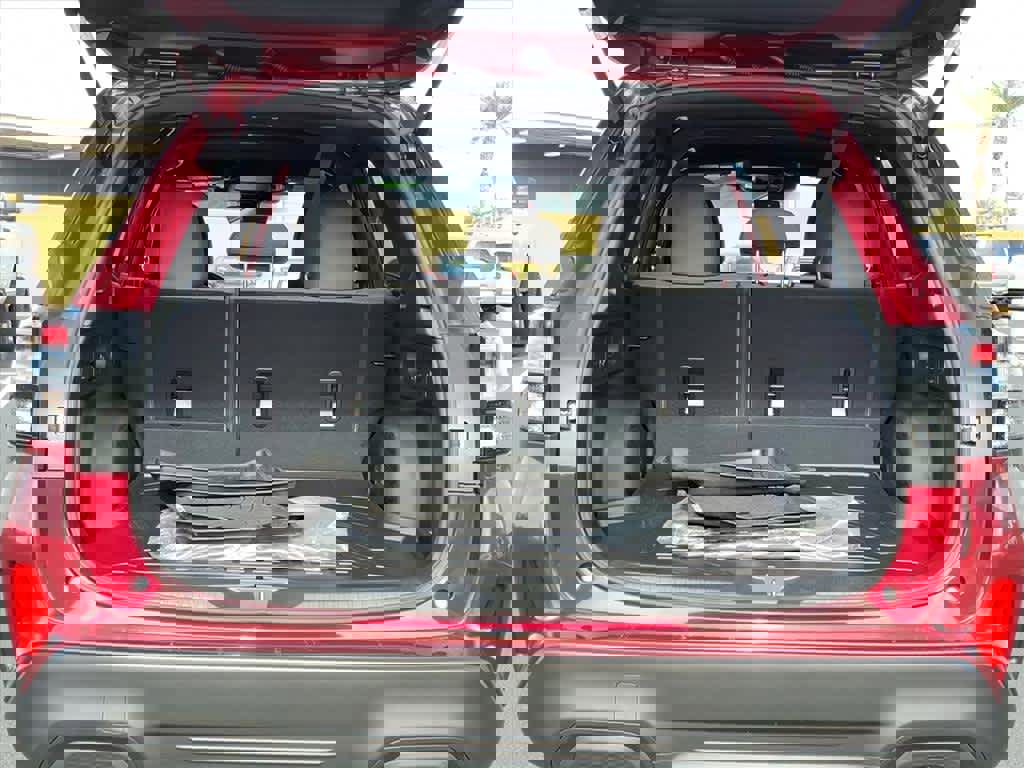 Certified 2025 Subaru Forester w/ Convenience Package #1 image 17