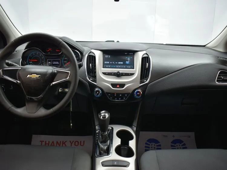 Used 2018 Chevrolet Cruze LS image 18