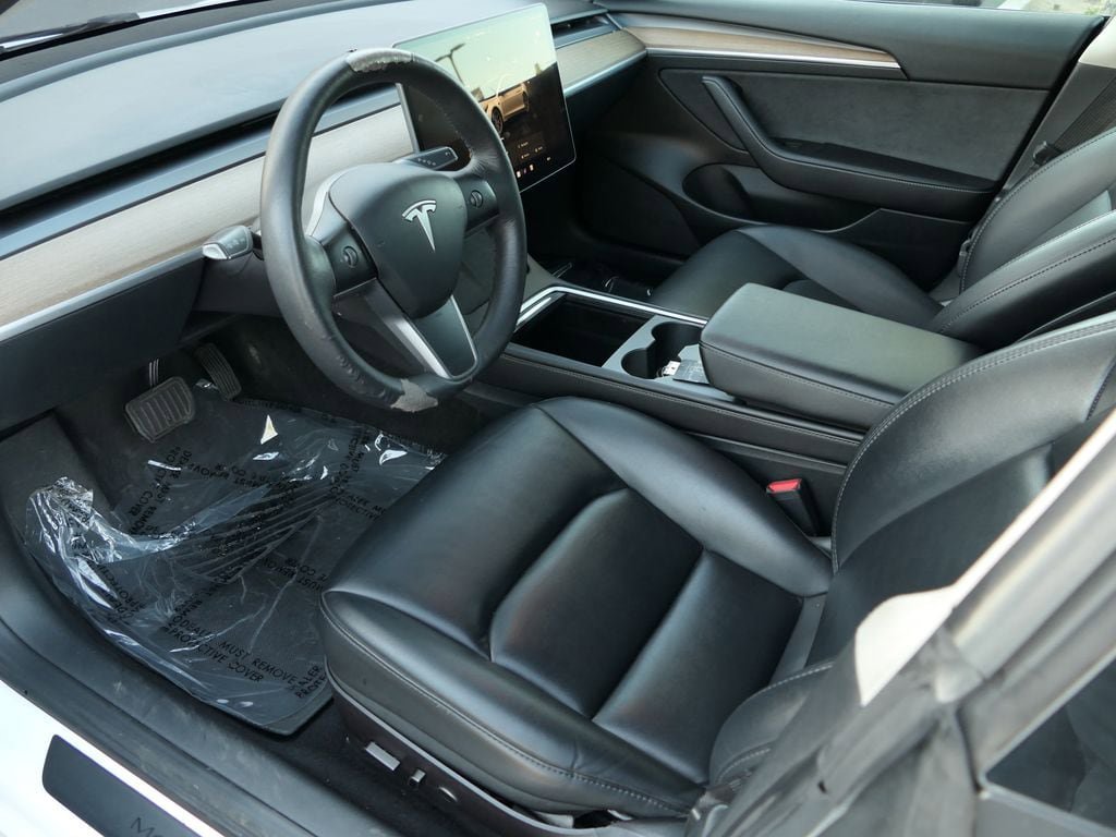 Used 2023 Tesla Model 3 Standard Range RWD image 11