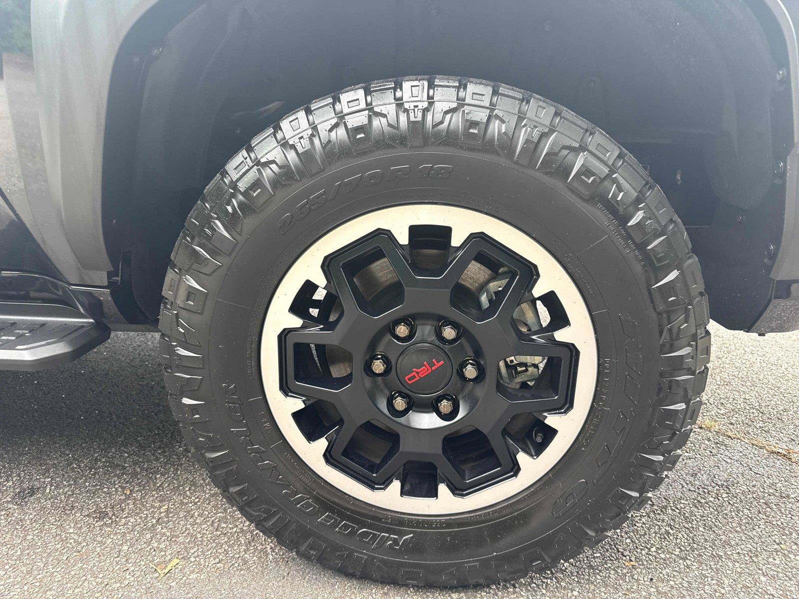 Used 2025 Toyota 4Runner TRD Off-Road AWD/4WD image 32