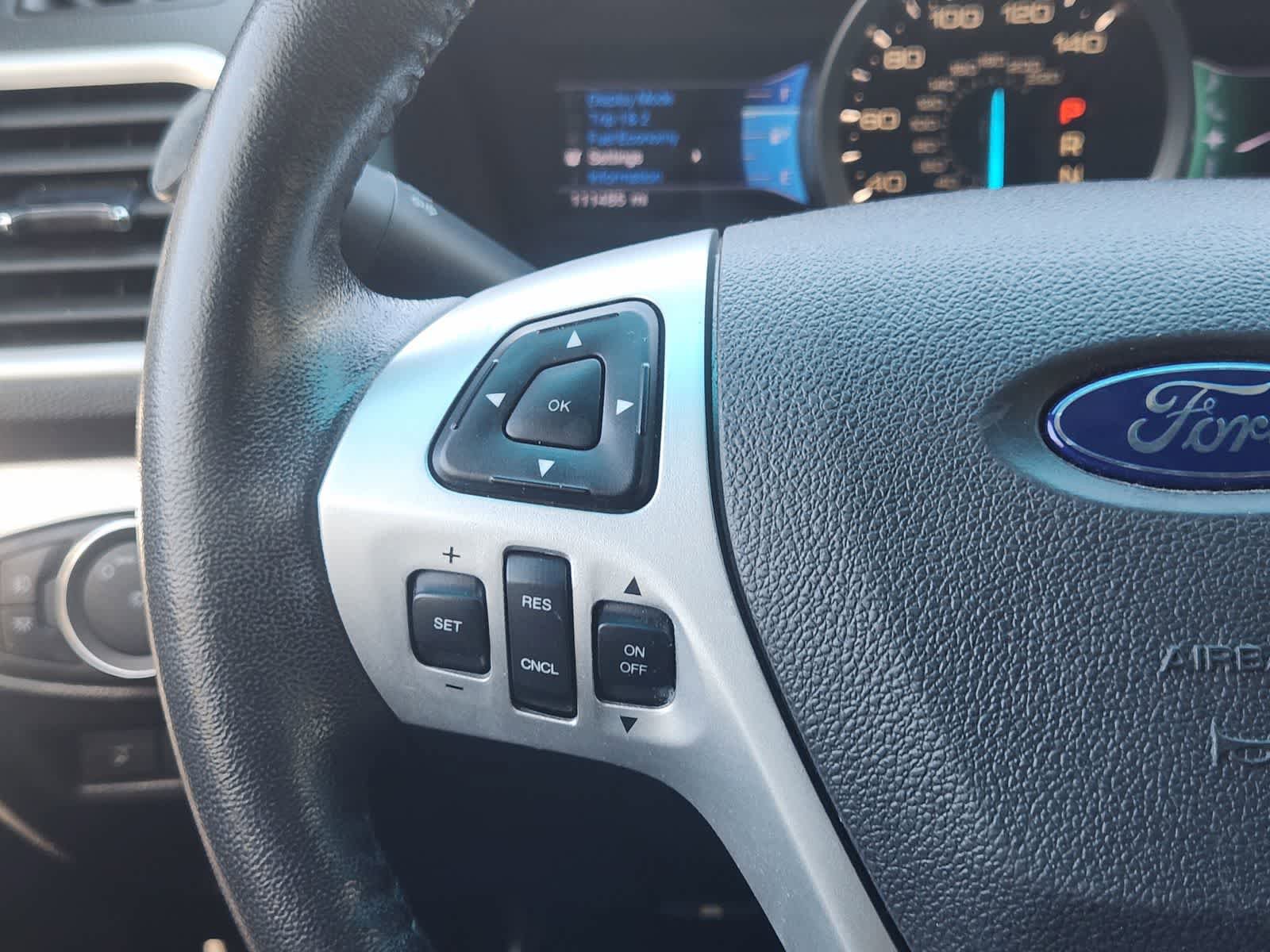 Used 2013 Ford Explorer XLT image 26