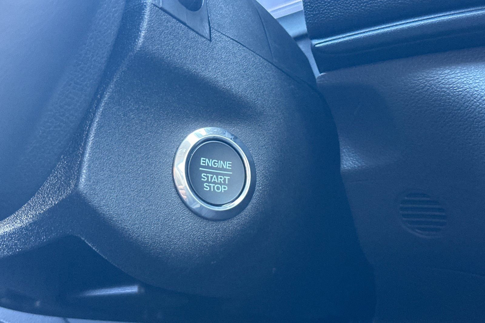 New 2026 Ford Transit 350 148 Medium Roof AWD image 18