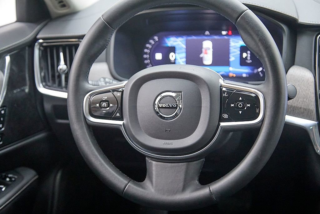 Certified 2023 Volvo S90 B6 Ultimate image 24