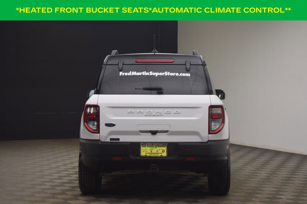 Used 2022 Ford Bronco Sport Badlands image 9