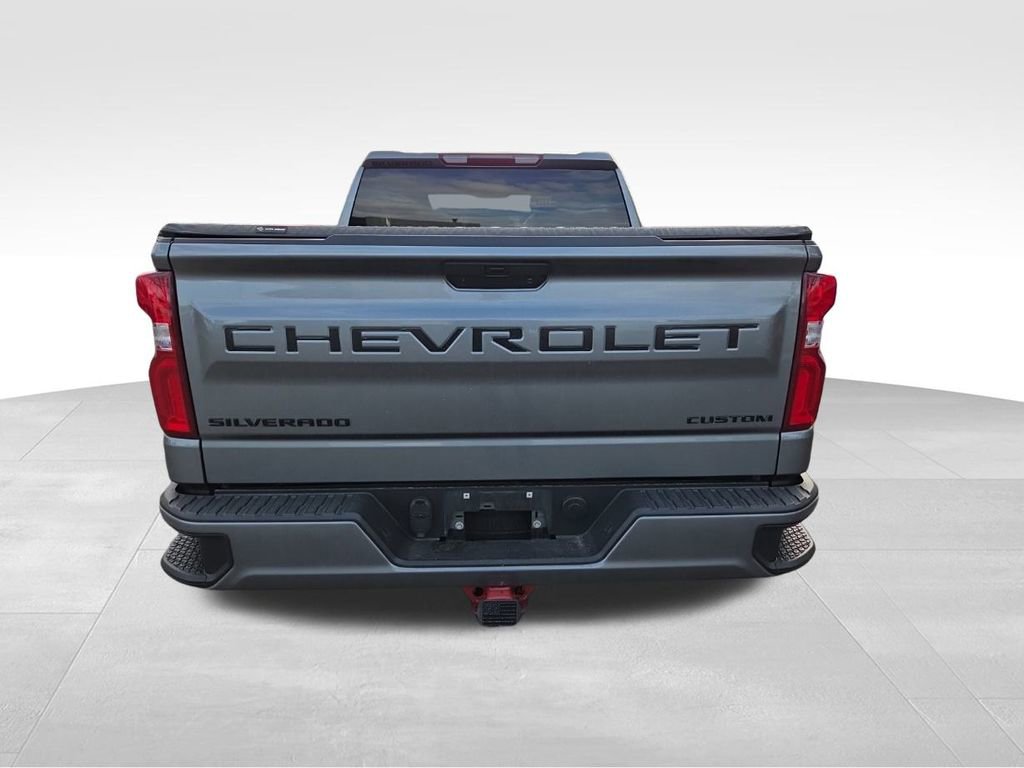 Used 2021 Chevrolet Silverado 1500 Custom w/ LPO, Dark Essentials Package image 9