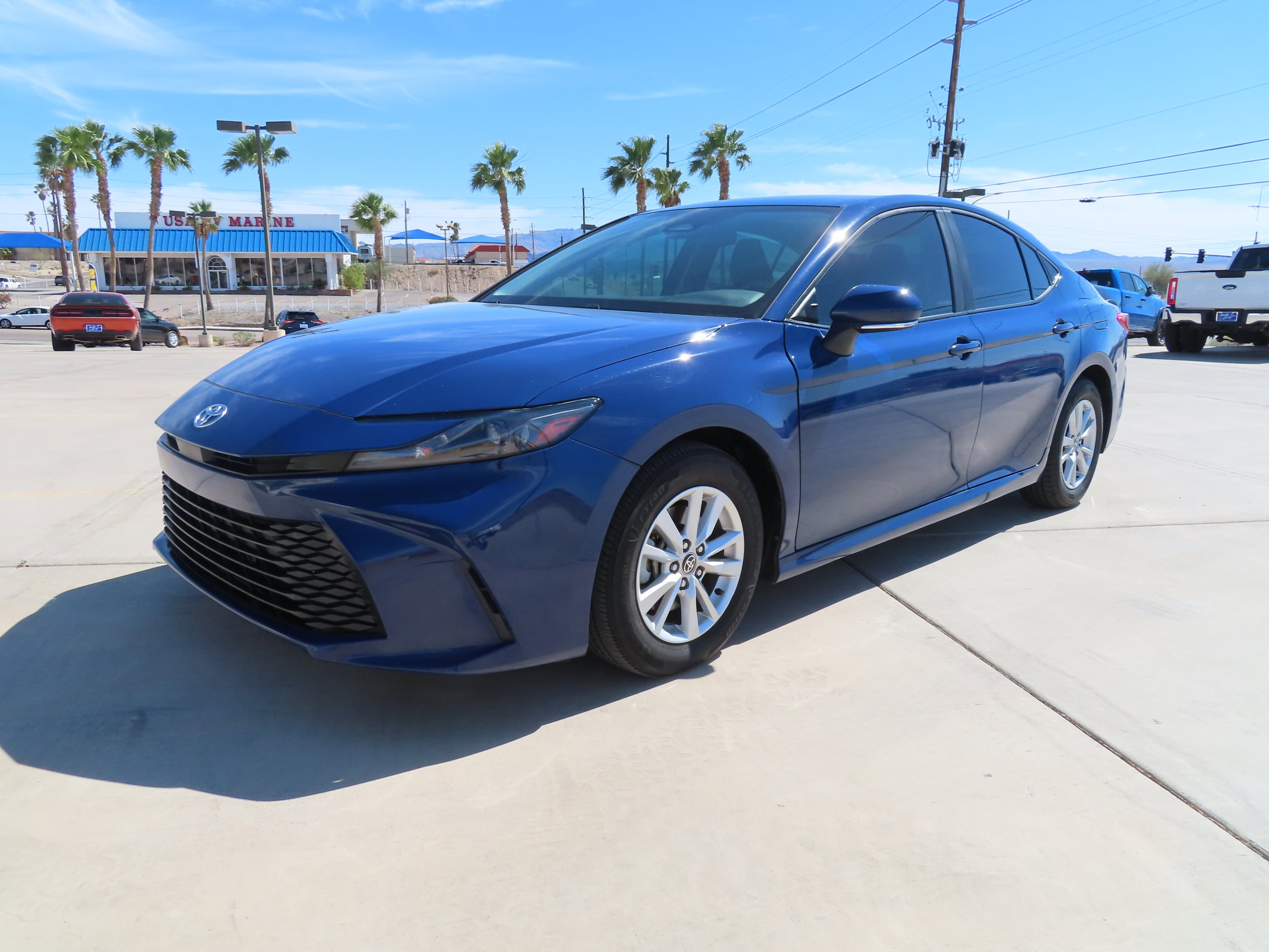 Used 2025 Toyota Camry LE FWD image 3