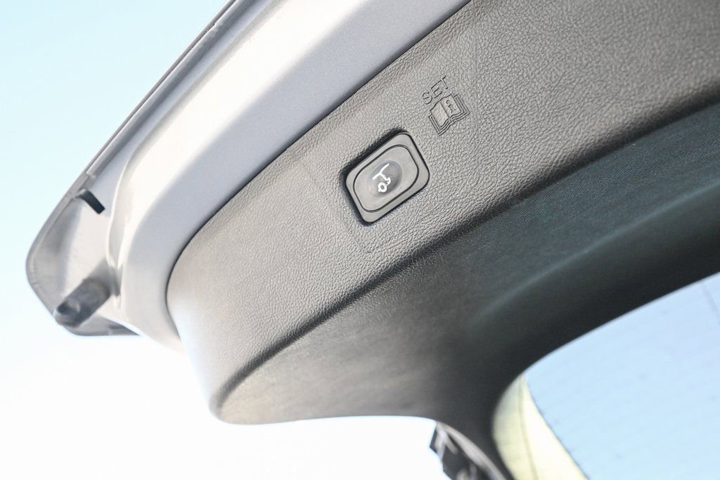 Used 2024 Ford Edge SEL w/ Convenience Package image 18