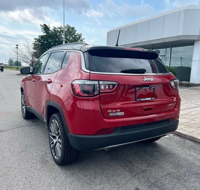 Certified 2023 Jeep Compass Limited w/ Elite Group AWD/4WD image 8