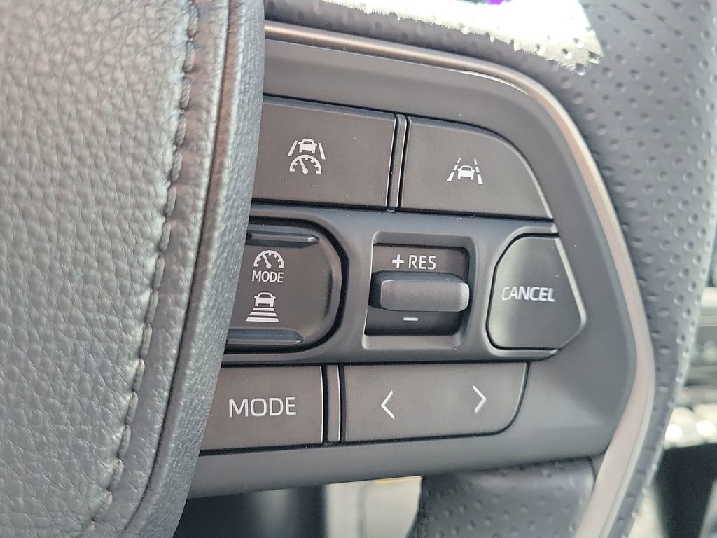 New 2026 Toyota 4Runner TRD Off-Road Premium AWD/4WD image 10