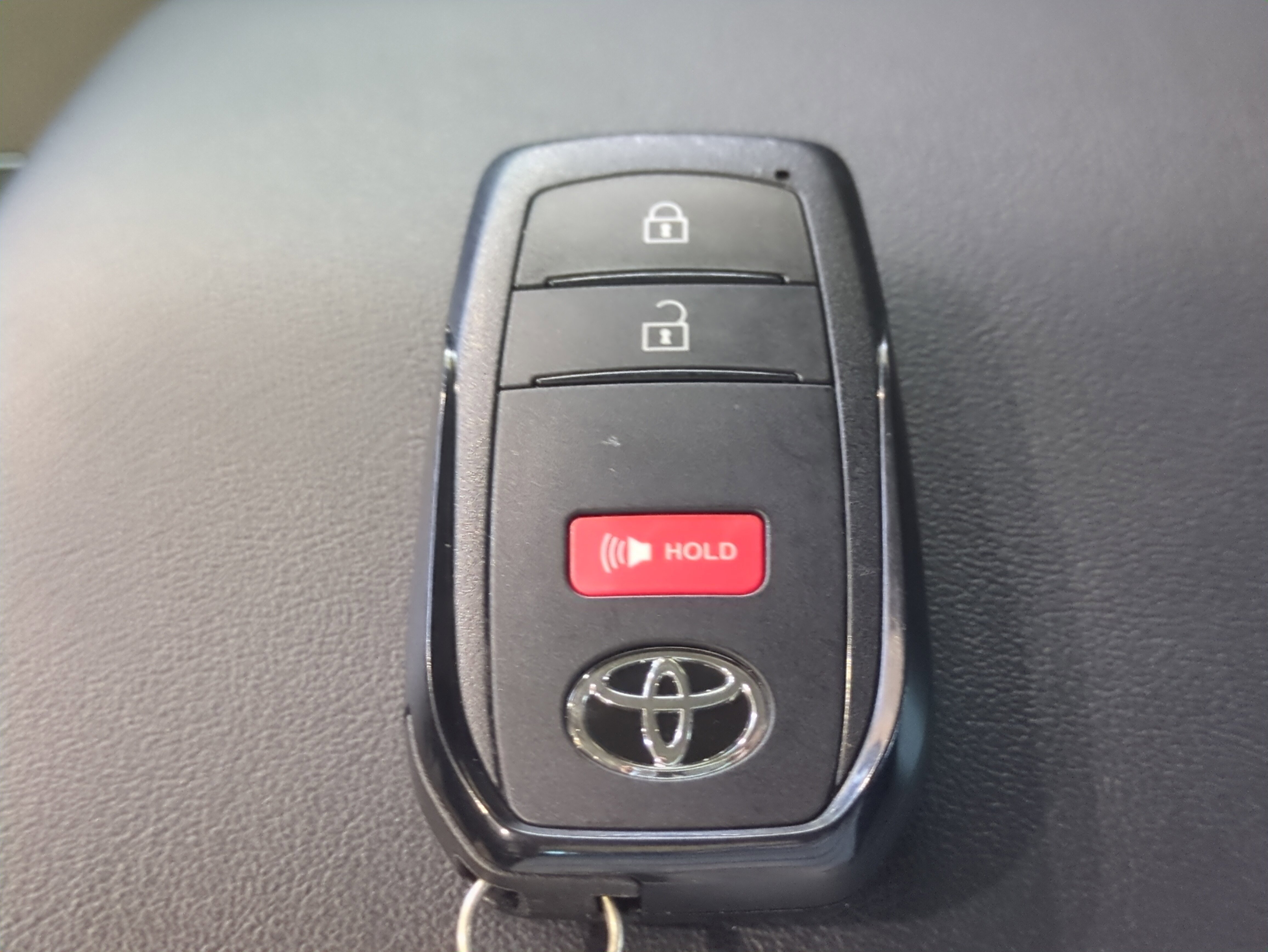 Used 2024 Toyota Prius Prime image 31