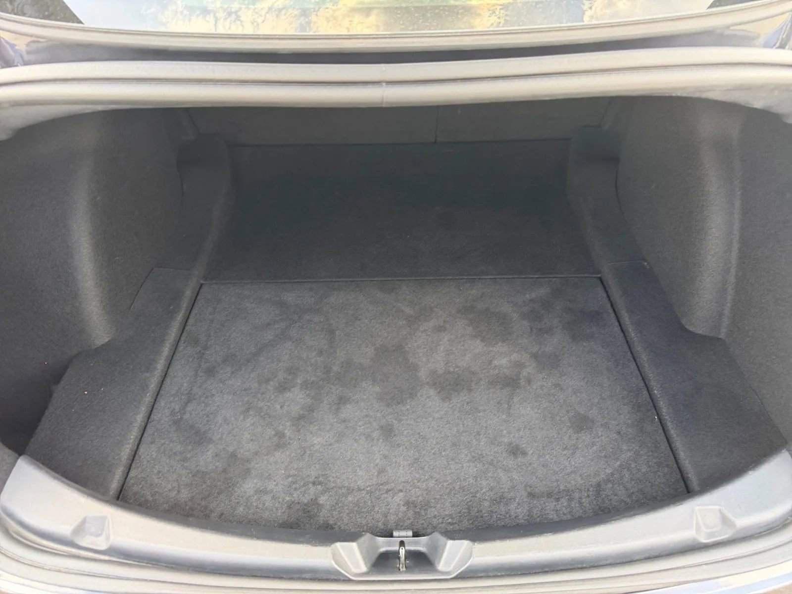 Used 2023 Tesla Model 3 Standard Range RWD image 29