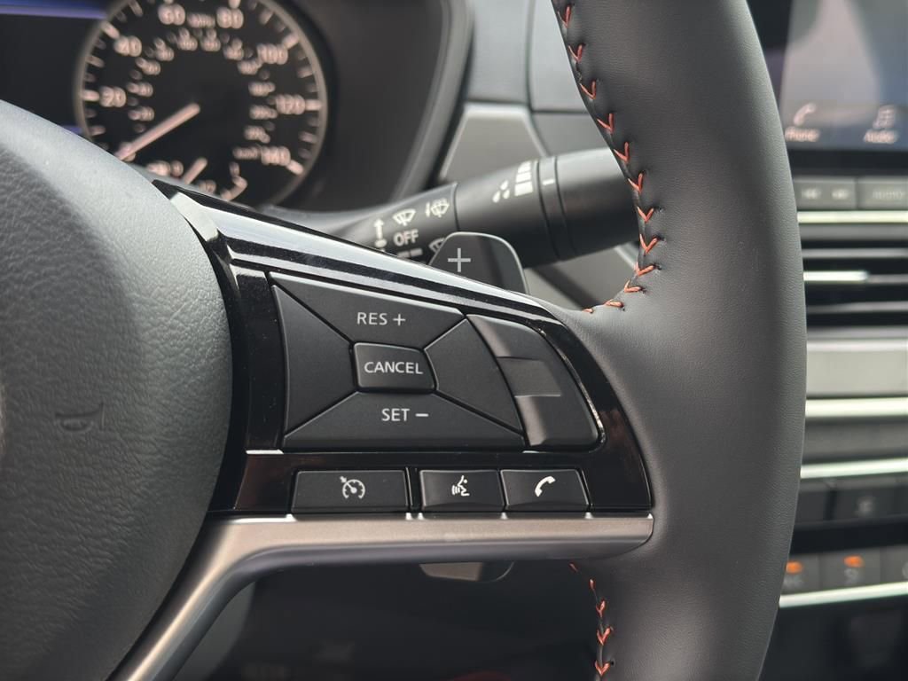 New 2025 Nissan Altima 2.5 SR image 19