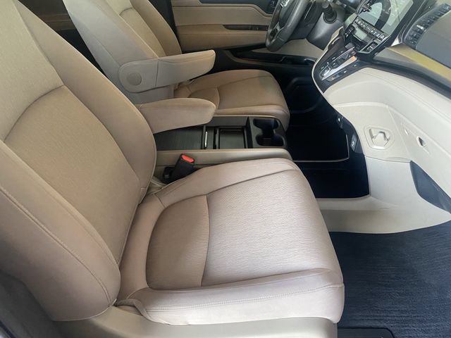 Certified 2024 Honda Odyssey EX image 10
