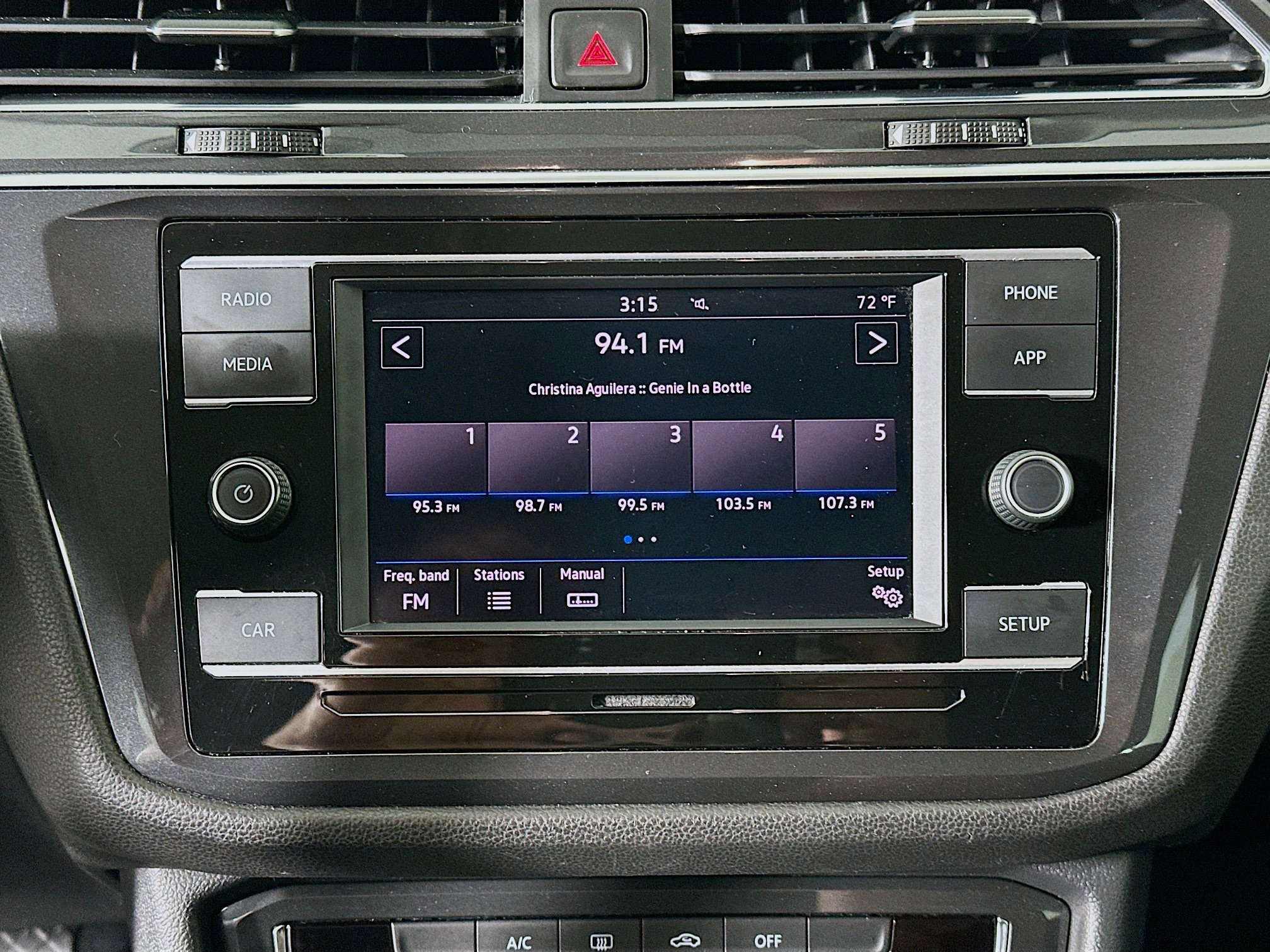 Used 2019 Volkswagen Tiguan S w/ Driver Assistance Package image 19