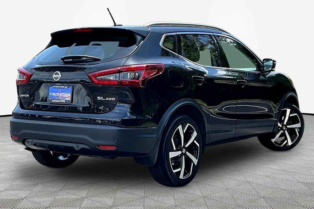 Used 2021 Nissan Rogue Sport SV AWD/4WD image 7