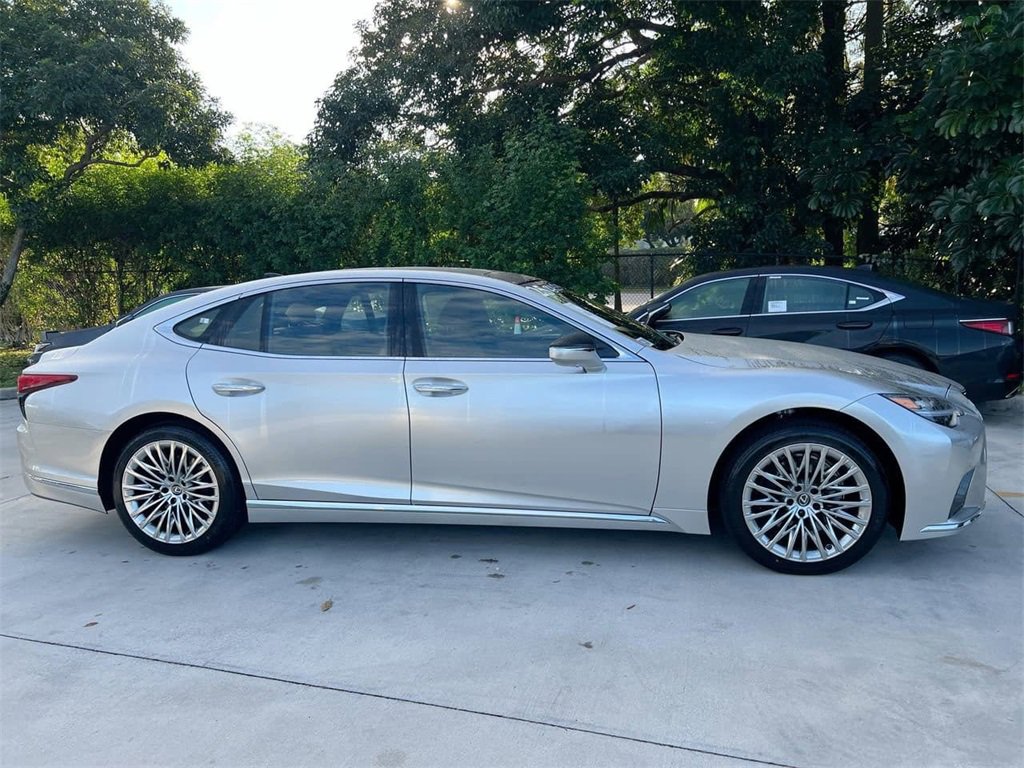 Certified 2025 Lexus LS 500 image 8