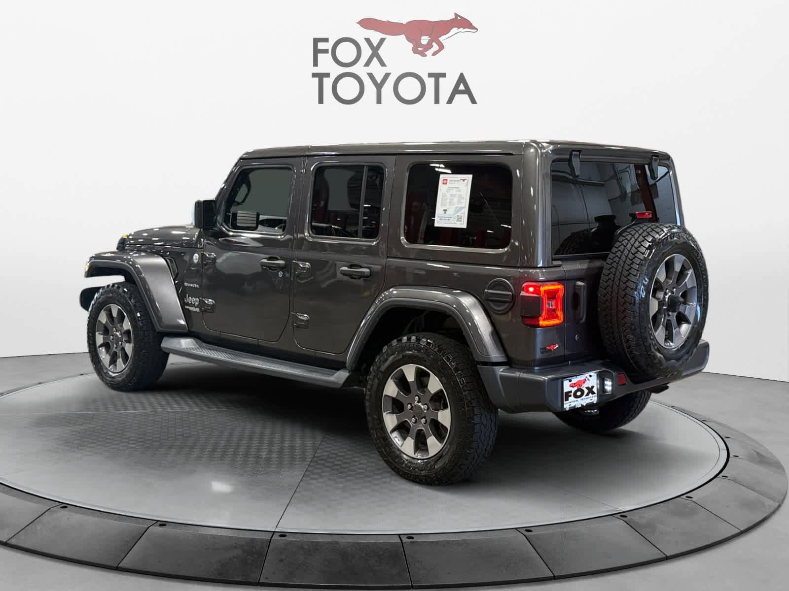 Used 2019 Jeep Wrangler Unlimited Sahara AWD/4WD image 4