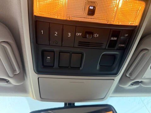Used 2012 Toyota 4Runner SR5 w/ Convenience Pkg RWD image 18
