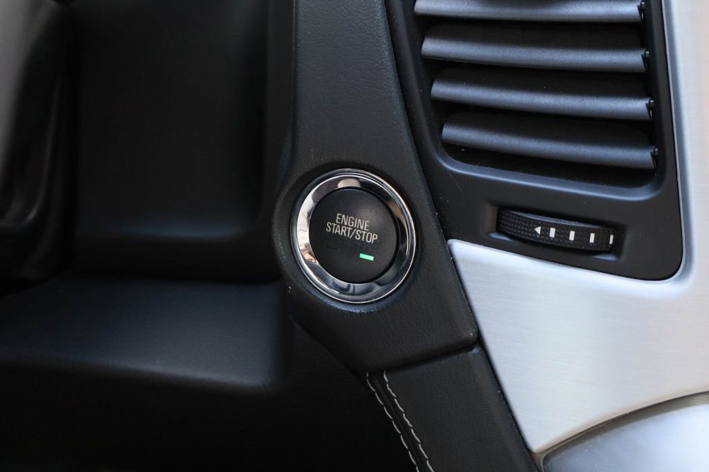 Certified 2018 GMC Yukon SLT w/ Open Road Package AWD/4WD image 19