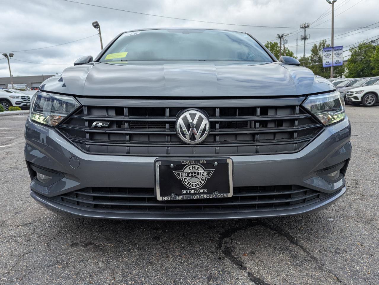 Used 2020 Volkswagen Jetta R-Line FWD image 4