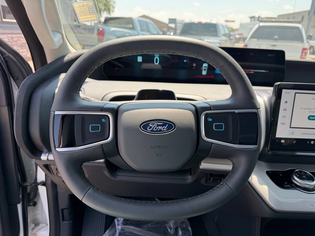 Used 2026 Ford Expedition Active AWD/4WD image 11