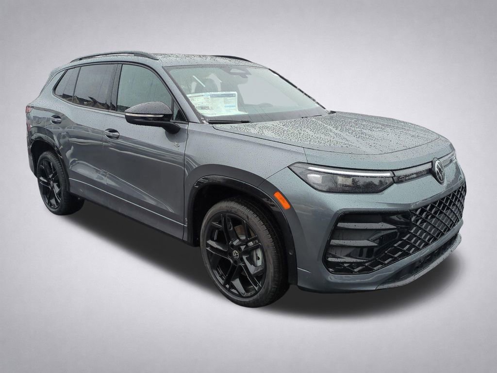 New 2026 Volkswagen Tiguan SE R-Line