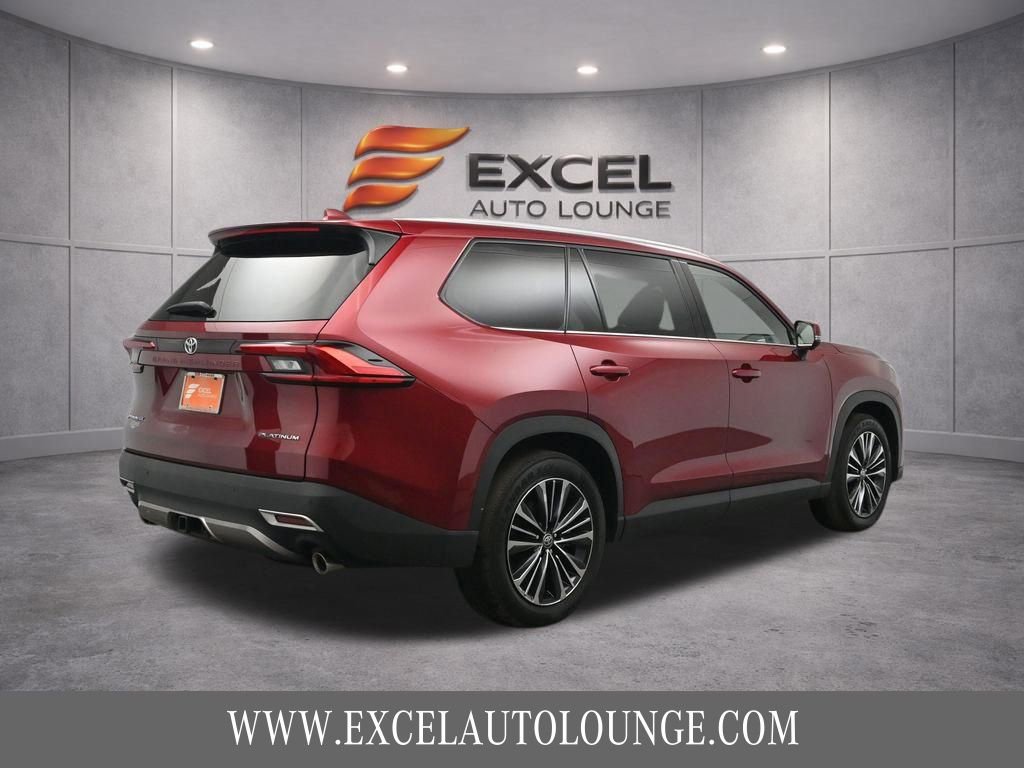 Used 2024 Toyota Grand Highlander AWD Hybrid image 9