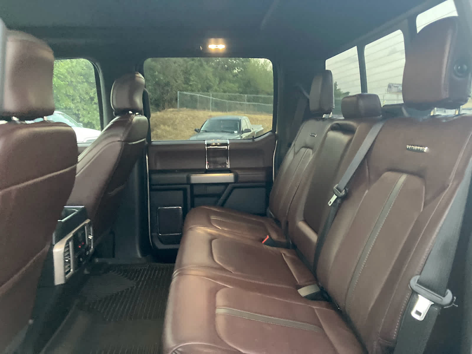 Used 2017 Ford F350 Platinum w/ Platinum Ultimate Package AWD/4WD image 5