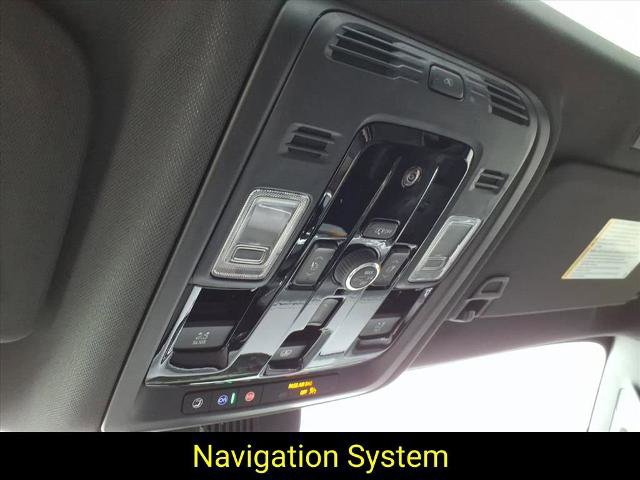 New 2026 Chevrolet Suburban Premier image 16