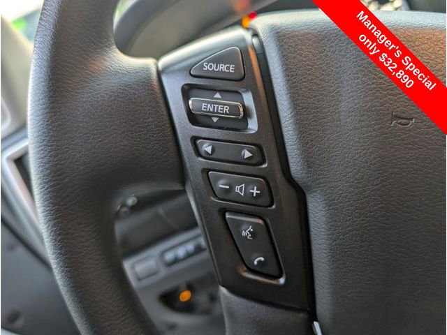 Certified 2025 Nissan Frontier SV image 18